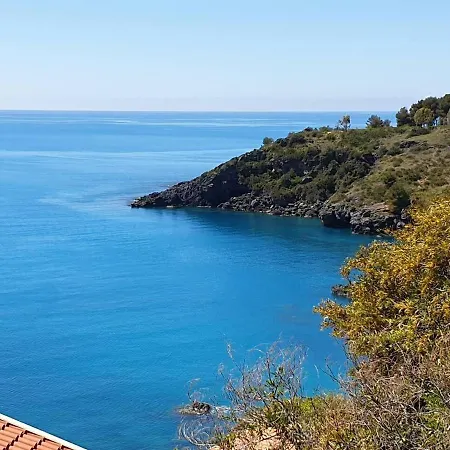 Impeccable 1-Bed Apartment In Scalea Scalea
